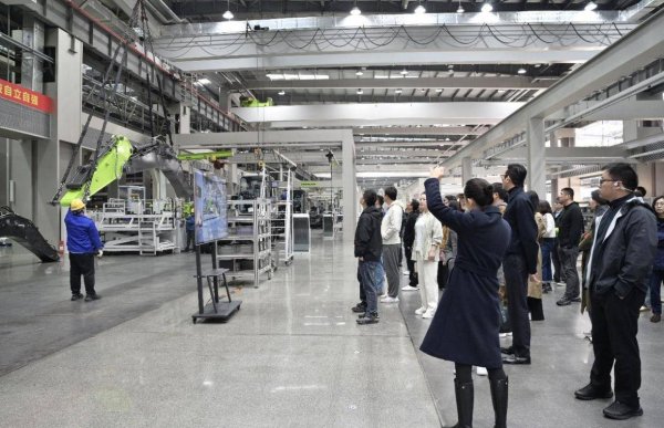 ky体育官网登录入口网页版铁建重工长沙第二产业园的特种轴承分娩车间里-开云kaiyun登录入口登录APP下载「中国」官方网站